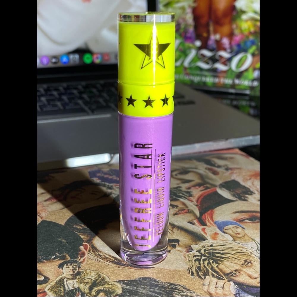 Velour Liquid Lipstick in Purple Urkle